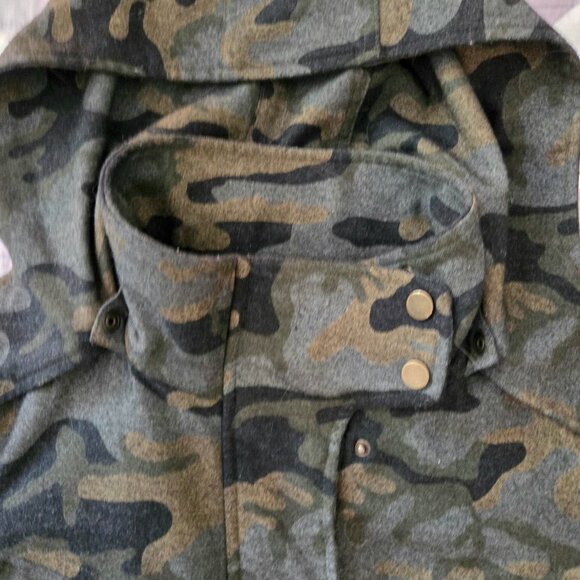 Veronica Beard Camouflage Wool Blend Utility Jacket  S8 - Picture 12 of 15